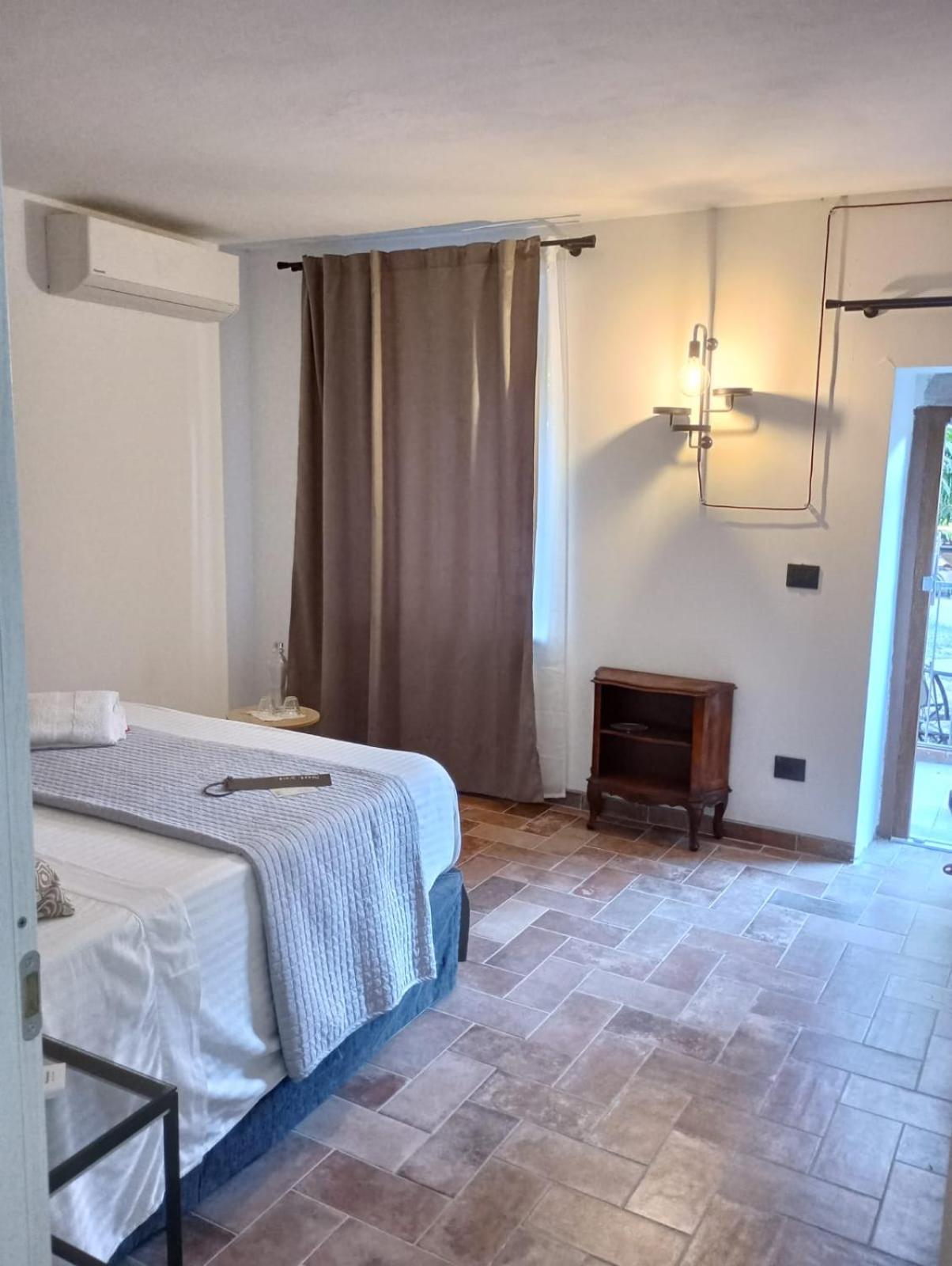 Hotel Cascina Tre Botti Agliano Terme Exterior foto